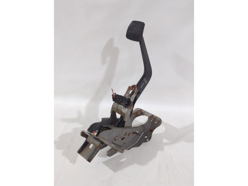 Recambio de pedal freno para nissan primera hatchback (p12) 1.6 referencia OEM IAM 46501AV600  