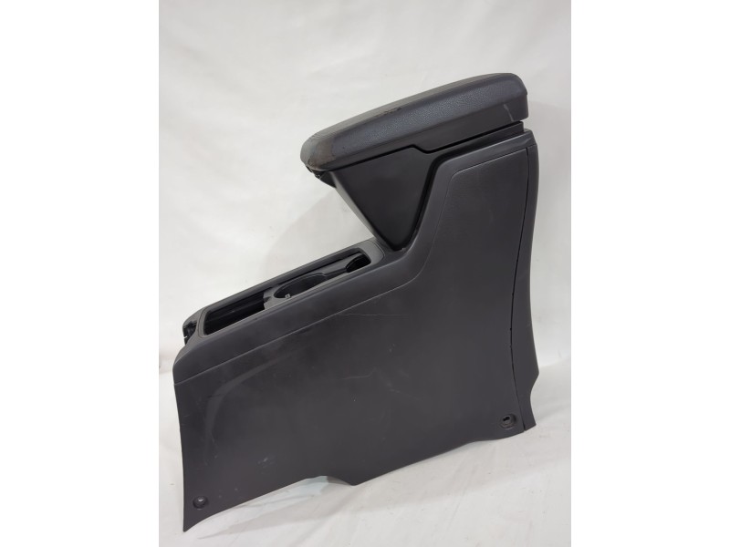 Recambio de consola central para chevrolet captiva (c100, c140) 2.2 d referencia OEM IAM 95319046  