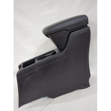 Recambio de consola central para chevrolet captiva (c100, c140) 2.2 d referencia OEM IAM 95319046  