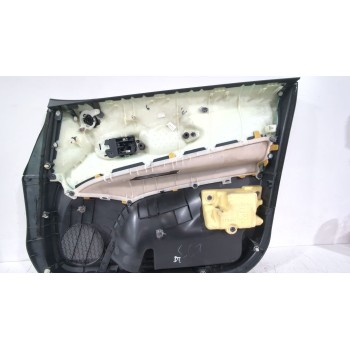 Recambio de guarnecido puerta delantera izquierda para toyota auris (_e15_) 1.6 (zre151_) referencia OEM IAM 67764X1F00  