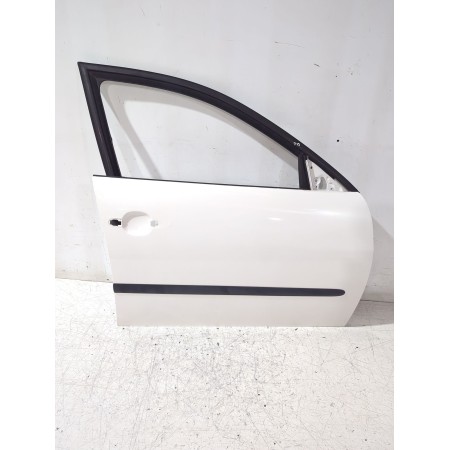 Recambio de puerta delantera derecha para seat ibiza iii (6l1) 1.4 tdi referencia OEM IAM 6L4831056S  