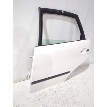 Recambio de puerta trasera izquierda para seat ibiza iii (6l1) 1.4 tdi referencia OEM IAM 6L4833055T  
