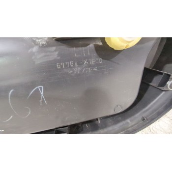 Recambio de guarnecido puerta delantera izquierda para toyota auris (_e15_) 1.6 (zre151_) referencia OEM IAM 67764X1F00  