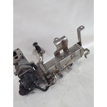 Recambio de enfriador egr para chevrolet captiva (c100, c140) 2.2 d referencia OEM IAM 25185316  