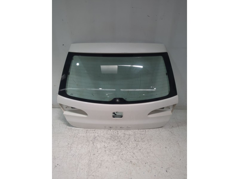 Recambio de porton trasero para seat ibiza iii (6l1) 1.4 tdi referencia OEM IAM 6L6827024B  
