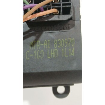 Recambio de motor apertura trampilla para chevrolet captiva (c100, c140) 2.2 d referencia OEM IAM 830970  