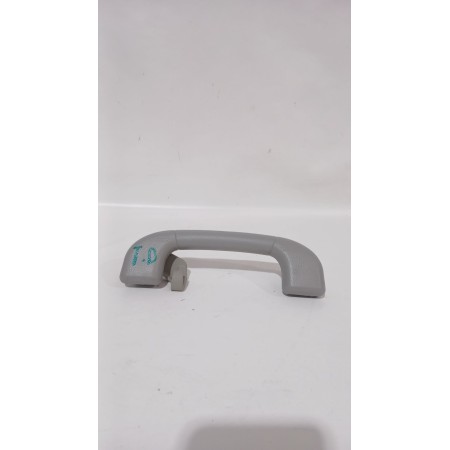 Recambio de asidero techo trasero derecho para chevrolet captiva (c100, c140) 2.2 d referencia OEM IAM 96873858  
