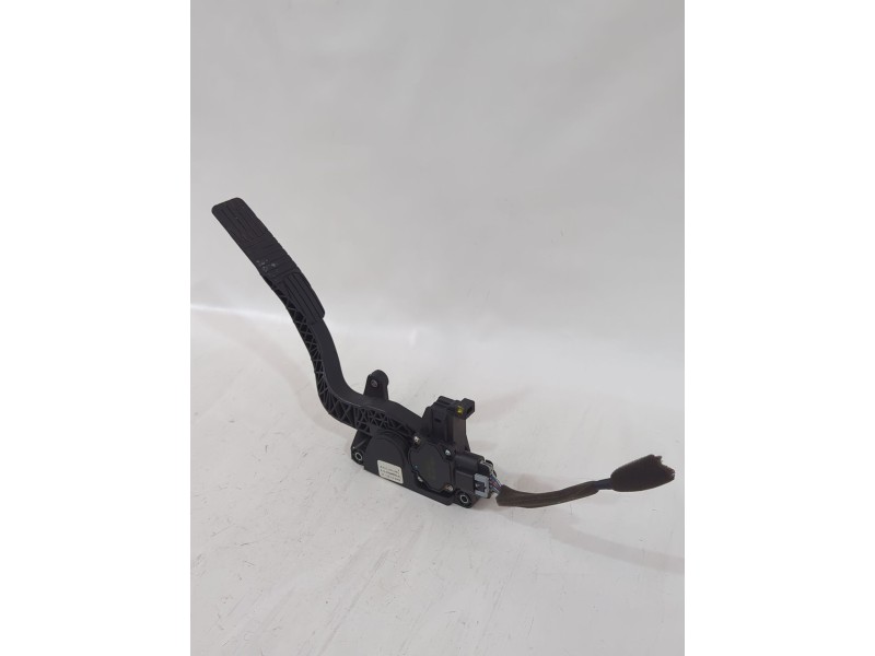 Recambio de pedal acelerador para chevrolet captiva (c100, c140) 2.2 d referencia OEM IAM 20905699  