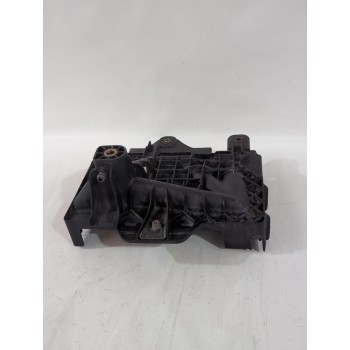 Recambio de soporte bateria para seat ibiza iii (6l1) 1.4 tdi referencia OEM IAM 6Q0915331D  