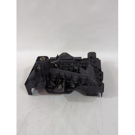 Recambio de soporte bateria para seat ibiza iii (6l1) 1.4 tdi referencia OEM IAM 6Q0915331D  