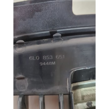 Recambio de emblema para seat ibiza iii (6l1) 1.4 tdi referencia OEM IAM 6L0853679/6L0853651  