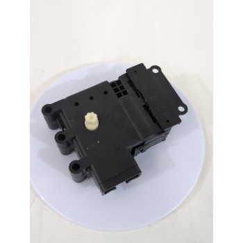 Recambio de motor apertura trampilla para mazda 6 station wagon (gj, gl) 2.2 d referencia OEM IAM GA705KD47  