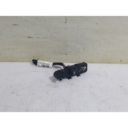 Recambio de mando elevalunas delantero derecho para peugeot 207 confort referencia OEM IAM 6554TA  