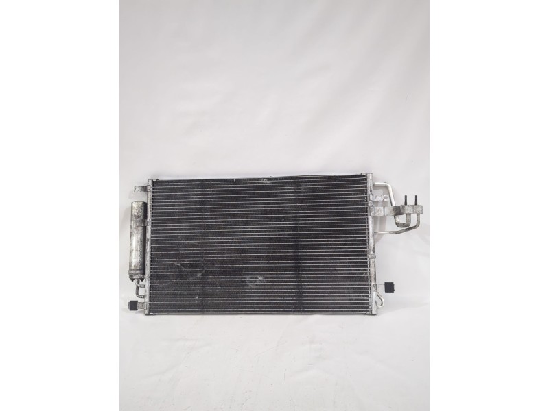 Recambio de condensador / radiador aire acondicionado para hyundai tucson (jm) 2.0 crdi referencia OEM IAM D301730630  