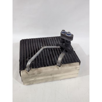 Recambio de evaporador aire acondicionado para hyundai tucson (jm) 2.0 crdi referencia OEM IAM 971392E201  