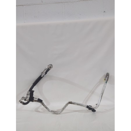Recambio de tubos aire acondicionado para hyundai tucson (jm) 2.0 crdi referencia OEM IAM 977682E300  