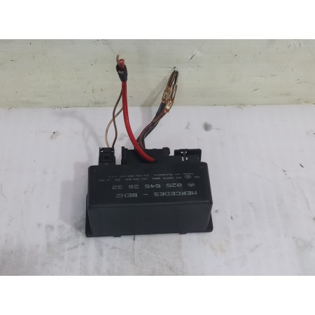 Recambio de caja precalentamiento para mercedes-benz clase a (w168) 170 cdi (168.009) referencia OEM IAM 0255452832  