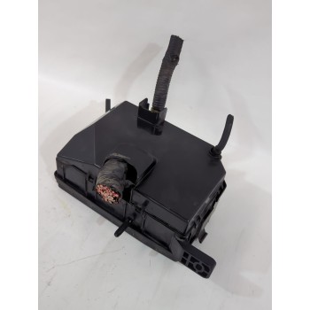 Recambio de caja reles / fusibles para hyundai tucson (jm) 2.0 crdi referencia OEM IAM 912262E120/N912262E12002  