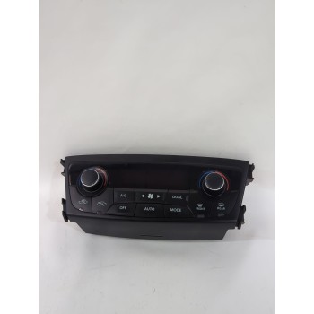 MANDO CALEFACCION / AIRE ACONDICIONADO 3951061M10 
