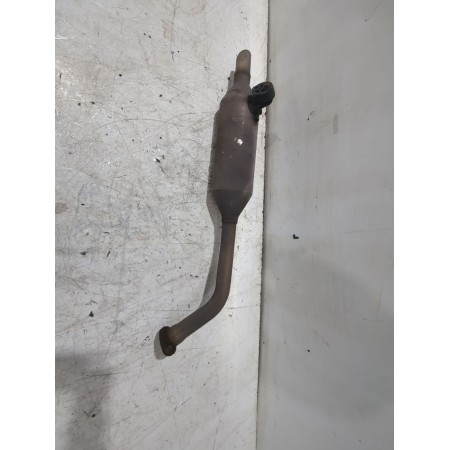 Recambio de tubo escape trasero para toyota auris (_e15_) 1.33 dual-vvti (nre150_) referencia OEM IAM 174300D401  