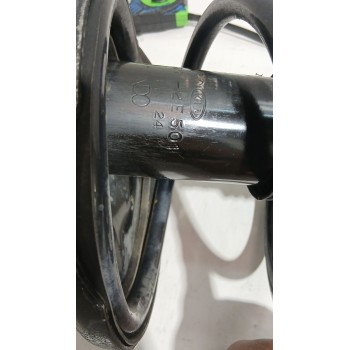 Recambio de amortiguador trasero izquierdo para hyundai tucson (jm) 2.0 crdi referencia OEM IAM 553512E501  