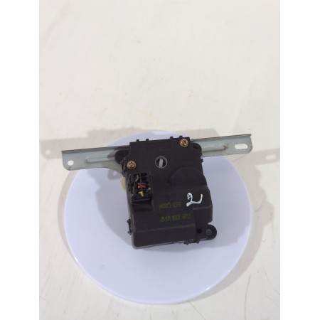 Recambio de motor apertura trampilla para hyundai tucson (jm) 2.0 crdi referencia OEM IAM H400730530  
