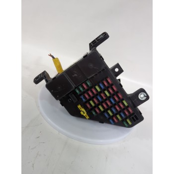 Recambio de caja reles / fusibles para hyundai tucson (jm) 2.0 crdi referencia OEM IAM 911102E001  