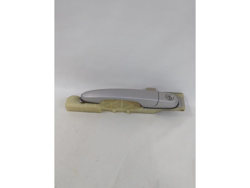 Recambio de maneta exterior delantera izquierda para hyundai tucson (jm) 2.0 crdi referencia OEM IAM 826502E000  
