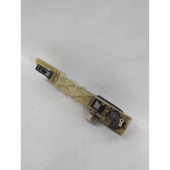 Recambio de maneta exterior delantera izquierda para hyundai tucson (jm) 2.0 crdi referencia OEM IAM 826502E000  