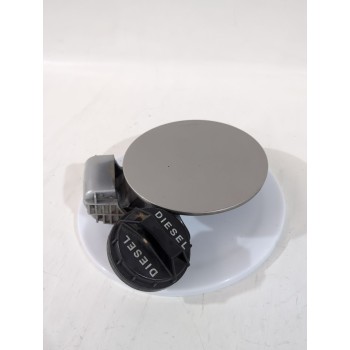 TAPA EXTERIOR COMBUSTIBLE 695102E000 