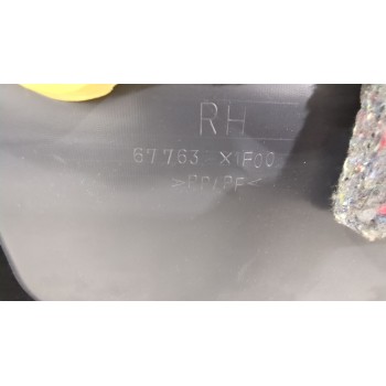 Recambio de guarnecido puerta delantera derecha para toyota auris (_e15_) 1.6 (zre151_) referencia OEM IAM 67763X1F00  