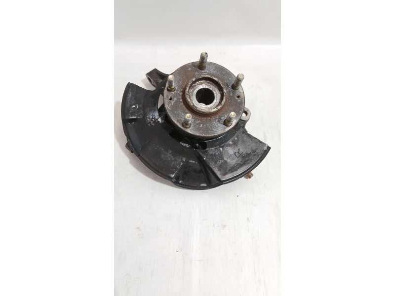 Recambio de mangueta delantera derecha para hyundai tucson (jm) 2.0 crdi referencia OEM IAM 517162E100  