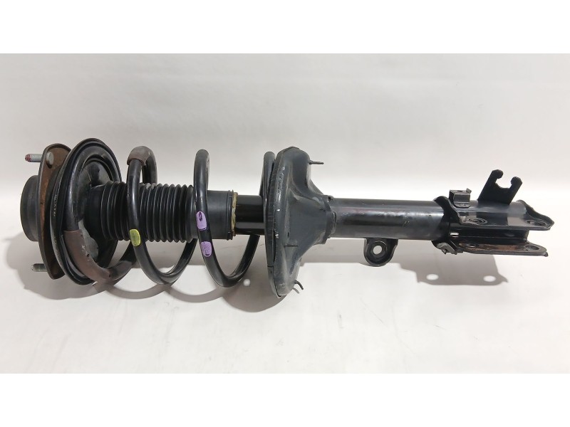 Recambio de amortiguador delantero derecho para hyundai tucson (jm) 2.0 crdi referencia OEM IAM 546612E500  