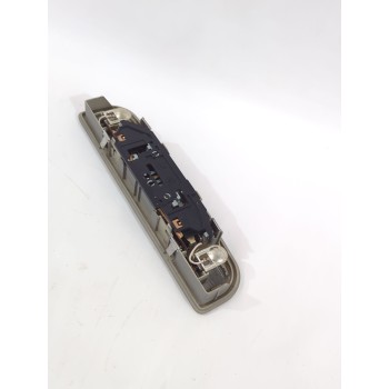 Recambio de luz interior para audi a4 b6 (8e2) 2.0 referencia OEM IAM 8E0947111A  