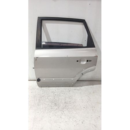 Recambio de puerta trasera izquierda para hyundai tucson (jm) 2.0 crdi referencia OEM IAM 770032E020  