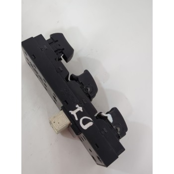 Recambio de mando elevalunas delantero izquierdo para hyundai tucson (jm) 2.0 crdi referencia OEM IAM 935702E000DD  