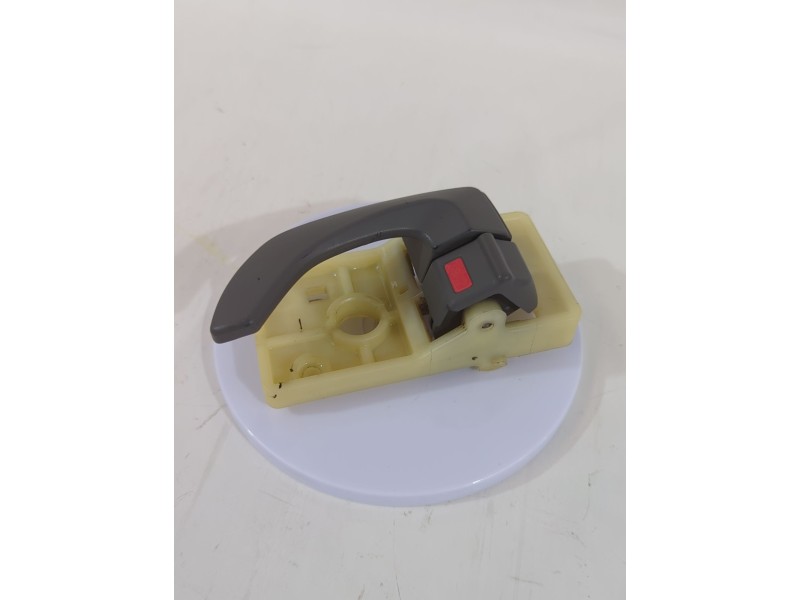 Recambio de maneta interior delantera izquierda para hyundai tucson (jm) 2.0 crdi referencia OEM IAM 826102E000DD  