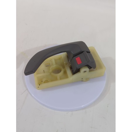 Recambio de maneta interior delantera izquierda para hyundai tucson (jm) 2.0 crdi referencia OEM IAM 826102E000DD  