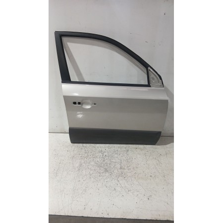 Recambio de puerta delantera derecha para hyundai tucson (jm) 2.0 crdi referencia OEM IAM 760042E000  