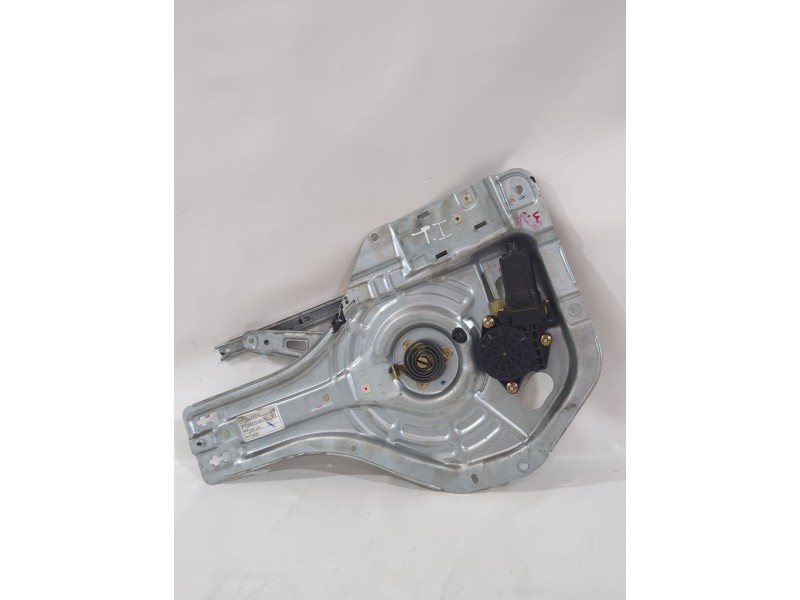 Recambio de elevalunas trasero izquierdo para hyundai tucson (jm) 2.0 crdi referencia OEM IAM 834052E000  