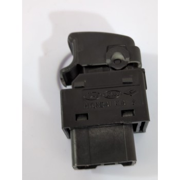 Recambio de mando elevalunas trasero derecho para hyundai tucson (jm) 2.0 crdi referencia OEM IAM 935802E100DD  