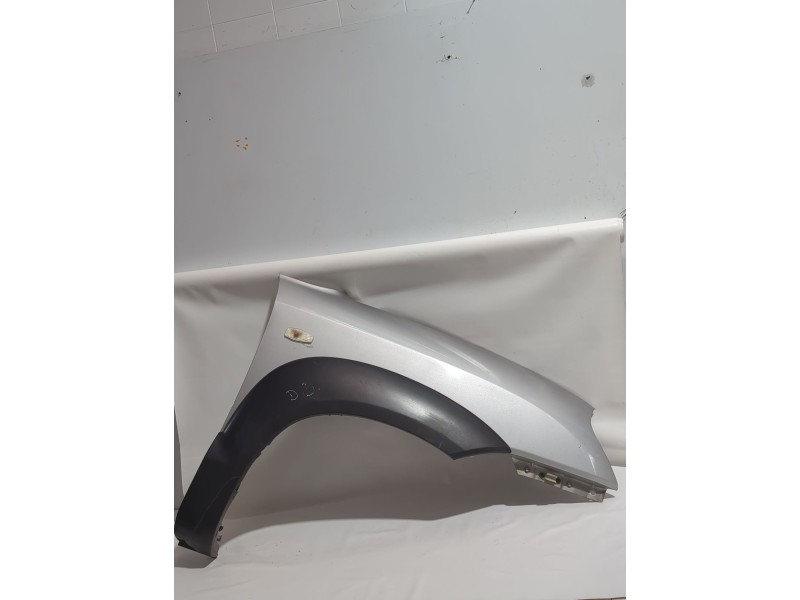 Recambio de aleta delantera derecha para hyundai tucson (jm) 2.0 crdi referencia OEM IAM 663212E100  