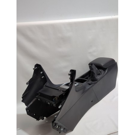 Recambio de consola central para mazda 6 station wagon (gj, gl) 2.2 d referencia OEM IAM GHP964321  