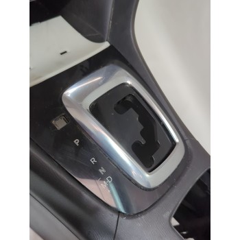 Recambio de consola central para mazda 6 station wagon (gj, gl) 2.2 d referencia OEM IAM GHP964321  