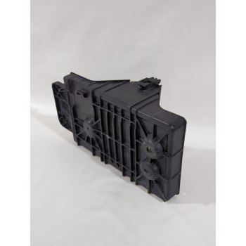 Recambio de soporte bateria para mazda 6 station wagon (gj, gl) 2.2 d referencia OEM IAM KE7056041  
