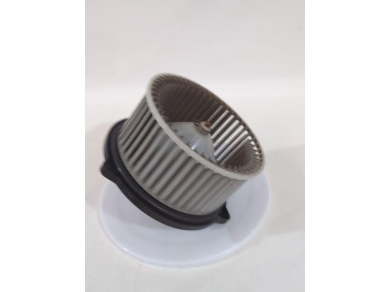 Recambio de motor calefaccion para mazda 6 station wagon (gj, gl) 2.2 d referencia OEM IAM GHP961B10/HB111DN2002  