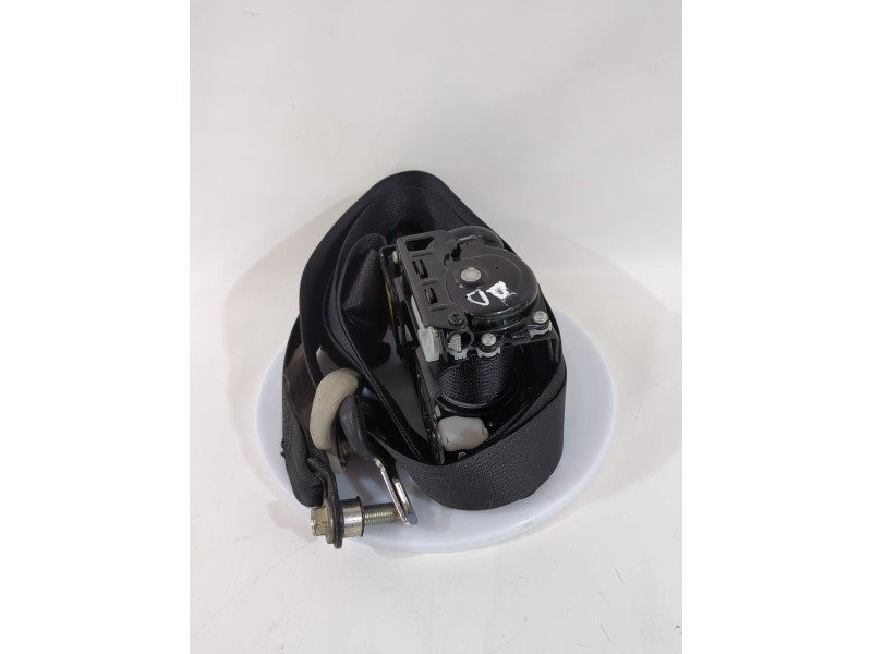 Recambio de cinturon seguridad delantero derecho para mazda 6 station wagon (gj, gl) 2.2 d referencia OEM IAM GHP957L30B02  