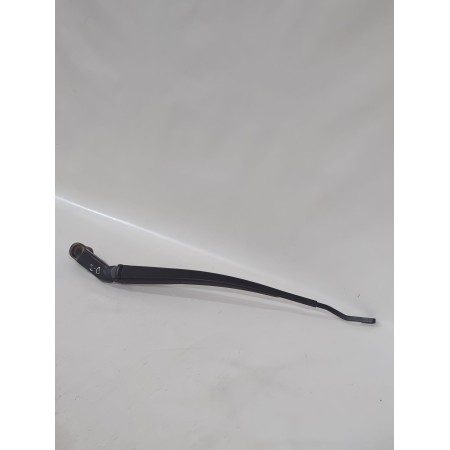 Recambio de brazo limpia delantero izquierdo para mazda 6 station wagon (gj, gl) 2.2 d referencia OEM IAM GHP967321A  