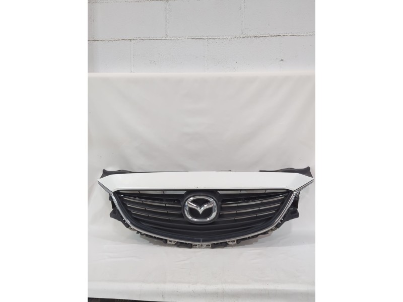 Recambio de rejilla paragolpes delantero para mazda 6 station wagon (gj, gl) 2.2 d referencia OEM IAM GHP9501T1D /GHP950712  