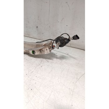 Recambio de refuerzo paragolpes delantero para audi a4 b6 (8e2) 2.0 referencia OEM IAM 8E0807109C  